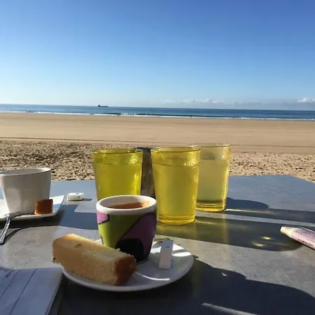 Διαμέρισμα A 2 Pas De Et Commerces, Jardin & Parking *