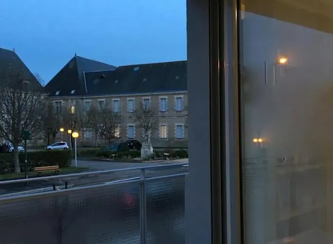 公寓 A 2 Pas De Et Commerces, Jardin & Parking 莱萨布勒-多洛讷