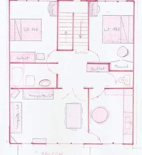 A 2 Pas De Et Commerces, Jardin & Parking 莱萨布勒-多洛讷