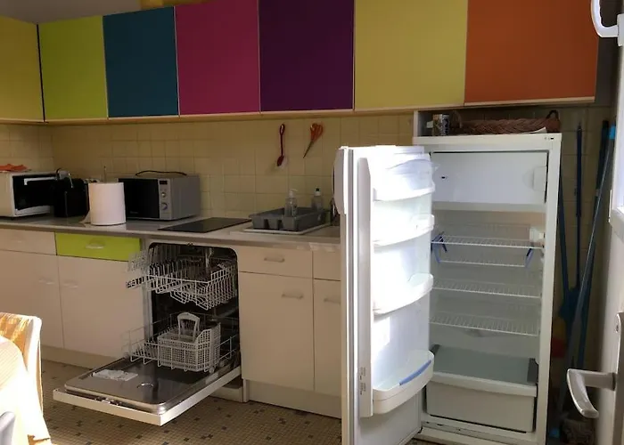 公寓 A 2 Pas De Et Commerces, Jardin & Parking *